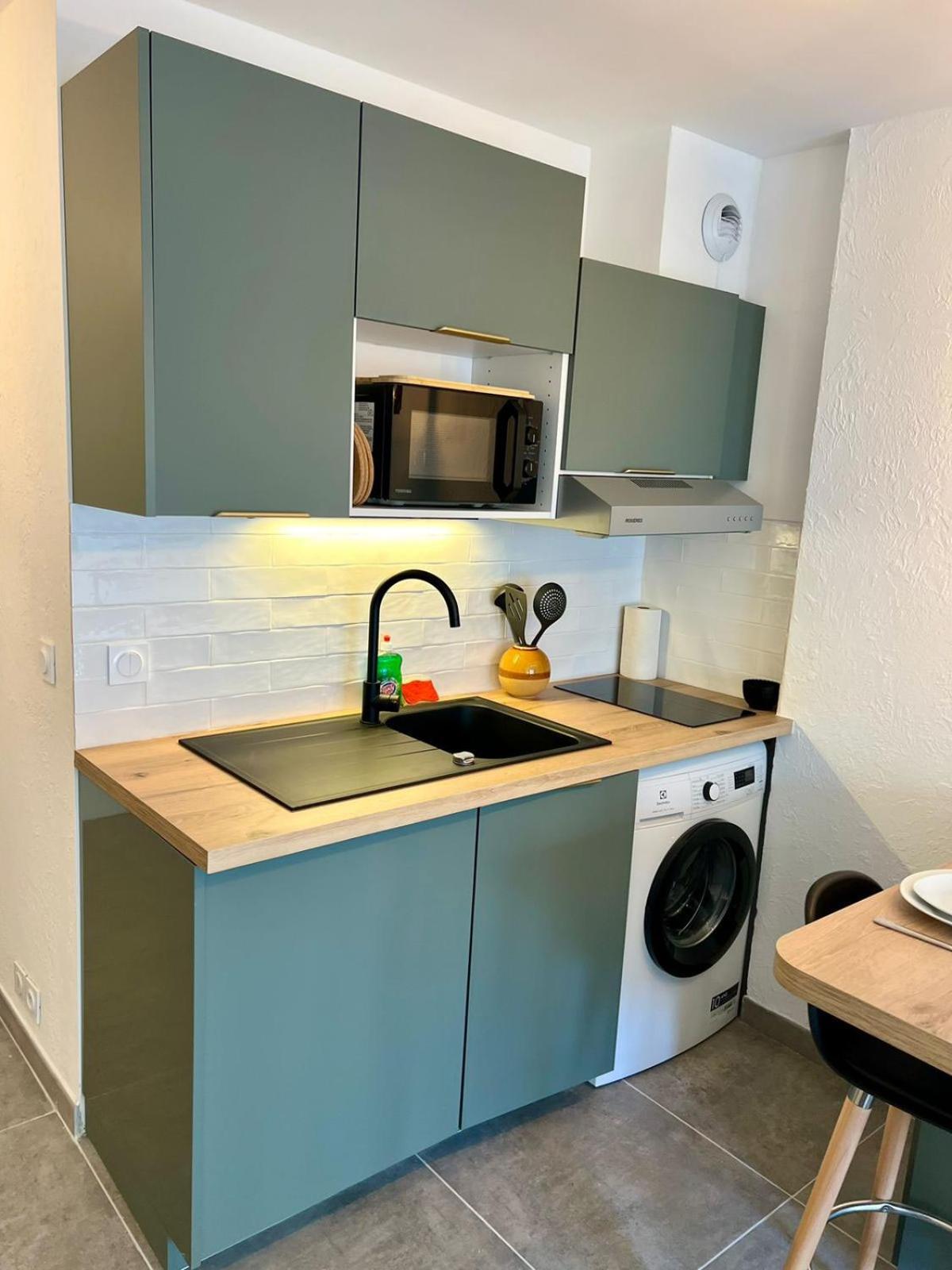 Studio Climatise, Cosy Et Calme Au Centre Ville Antibes Kültér fotó